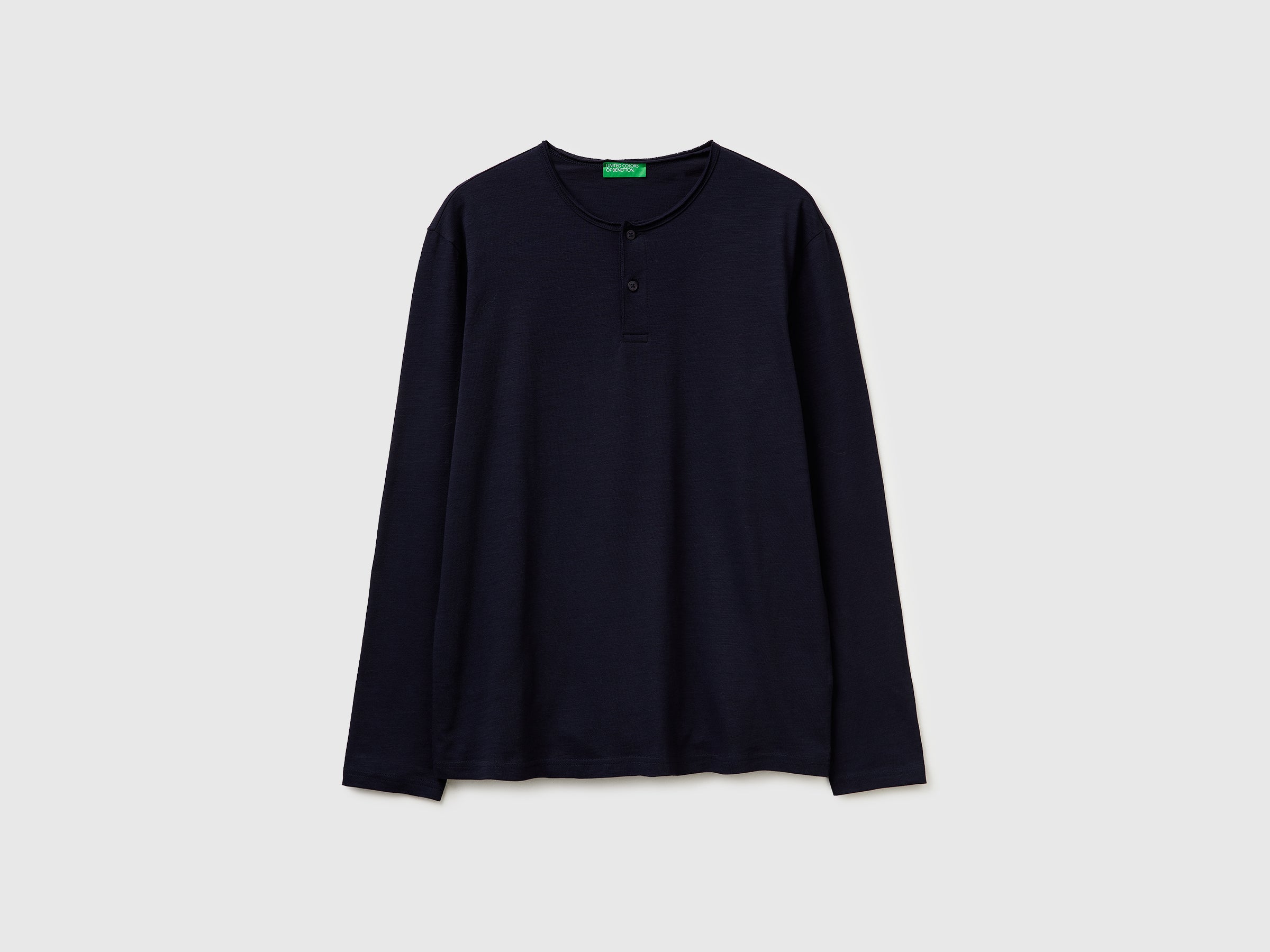 T-shirt with henley neck - ucb_image_FS