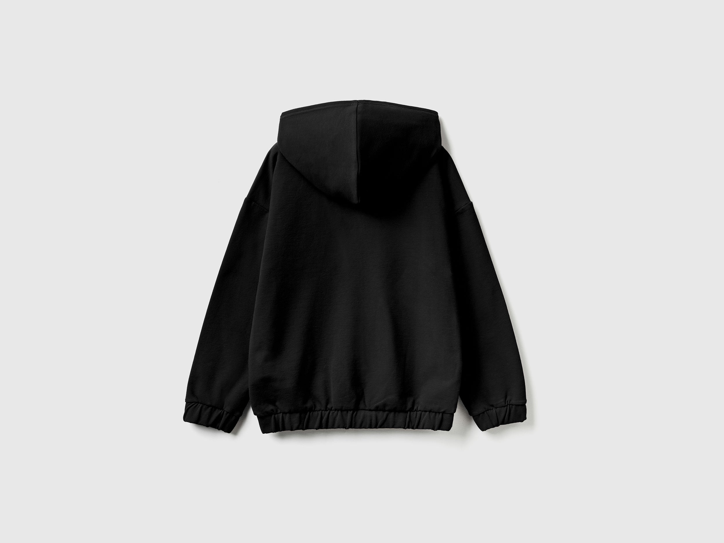 Casaco quente com fecho de correr e bordado logótipo - ucb_image_BS