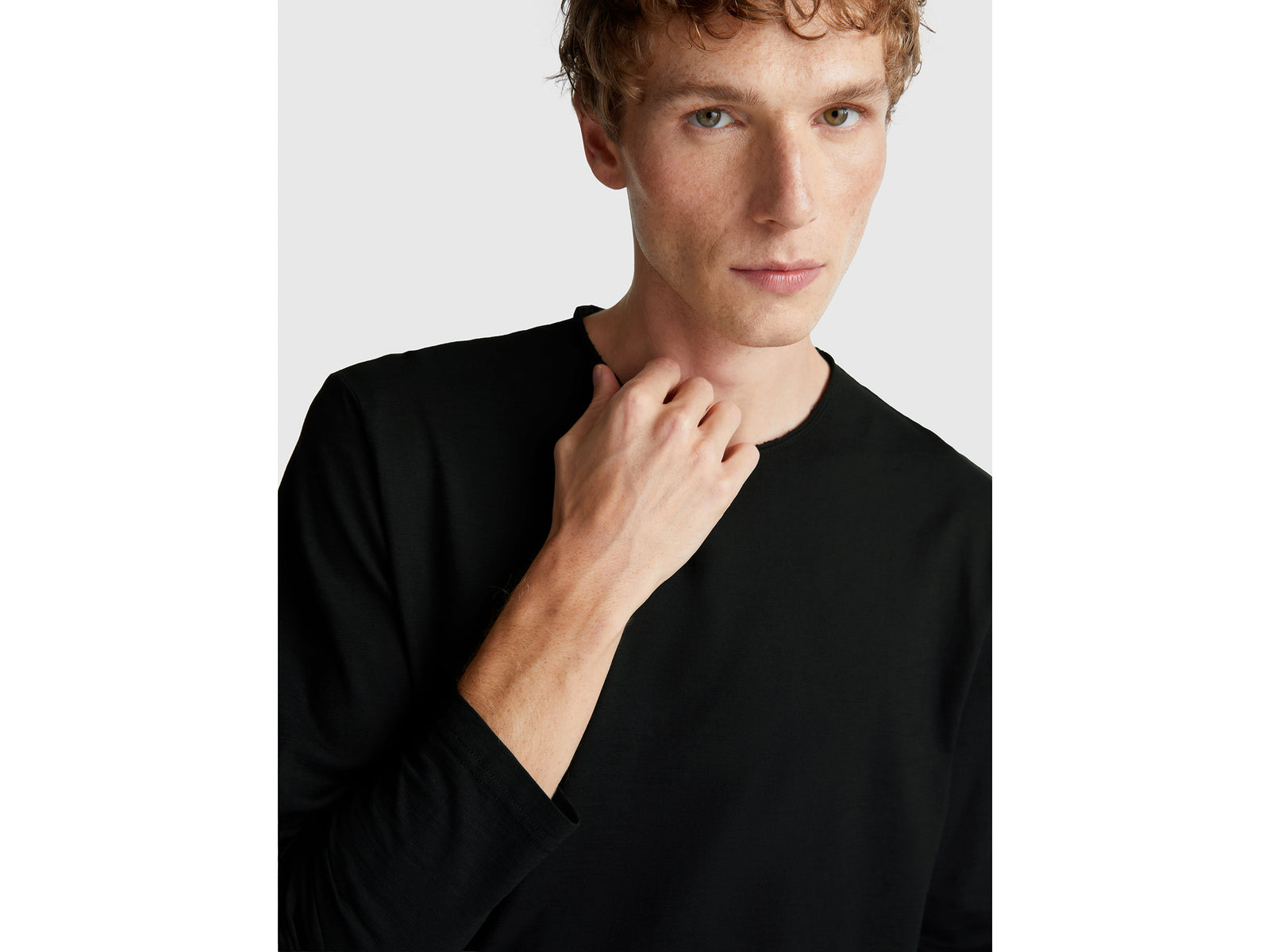 Long sleeve t-shirt in 100% cotton