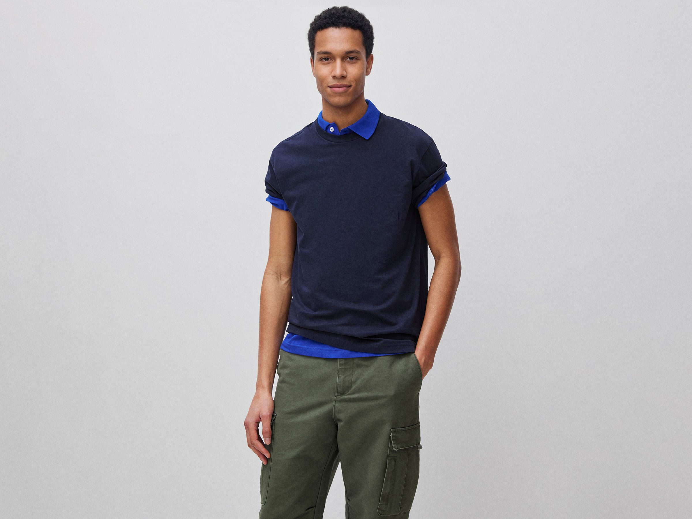 T-shirt azul-escuro - ucb_image_F