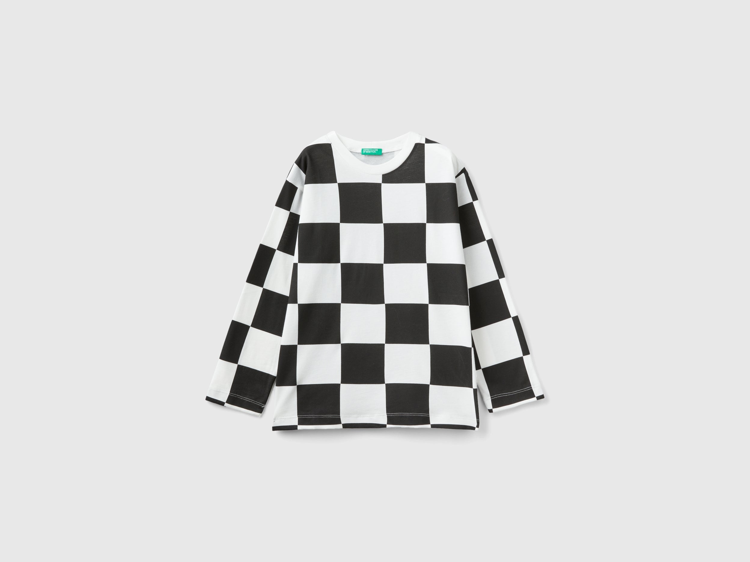 T-shirt quente aos quadrados - ucb_image_FS