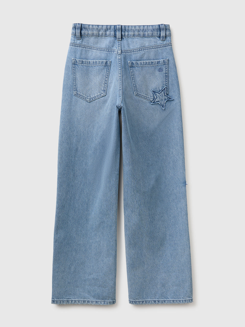 Jeans straight com estrelas - ucb_image_BS