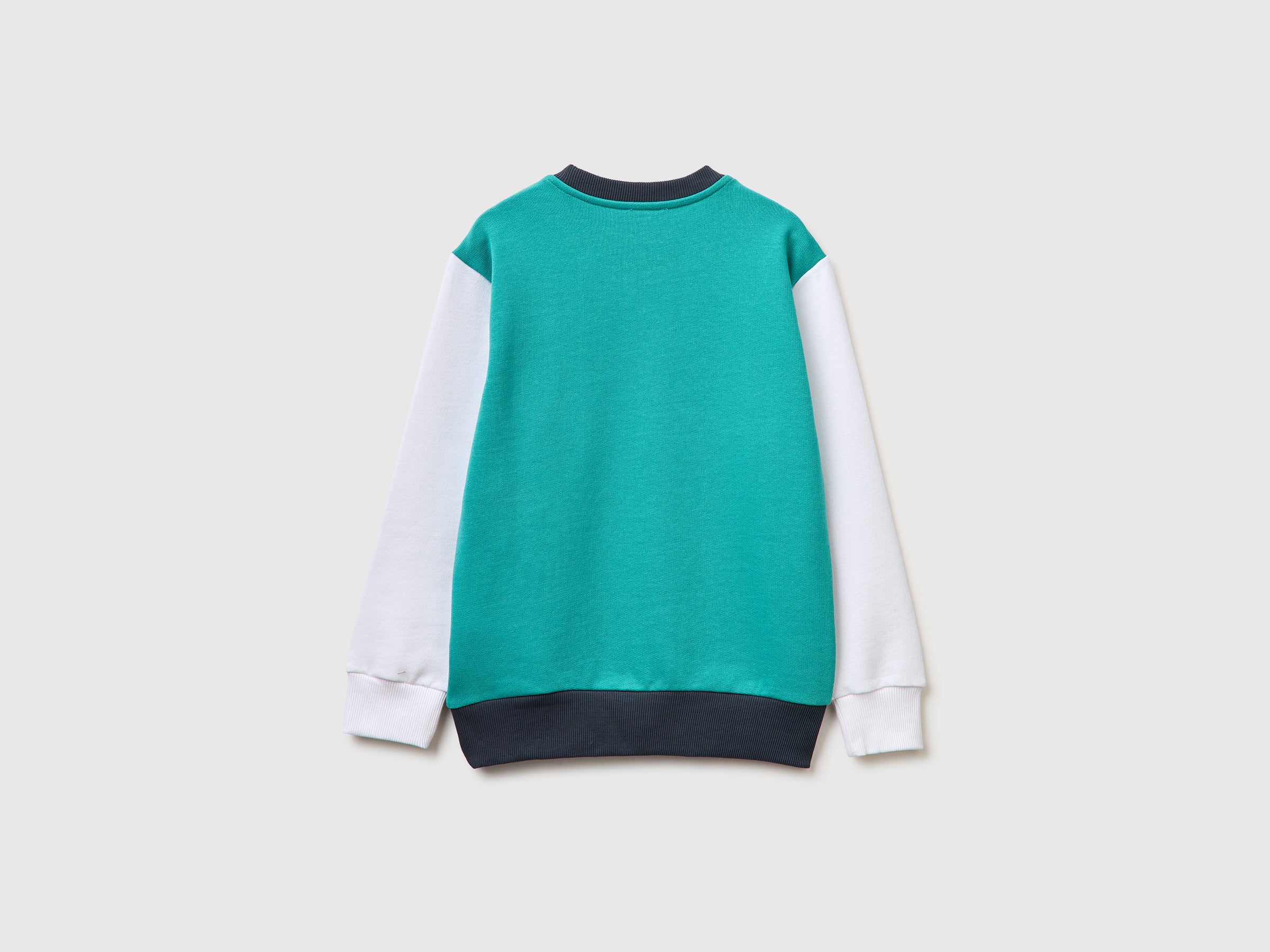 Sweatshirt with logo - ucb_image_BS