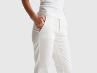 Chinos slim fit em algodão branco nata - ucb_image_FY