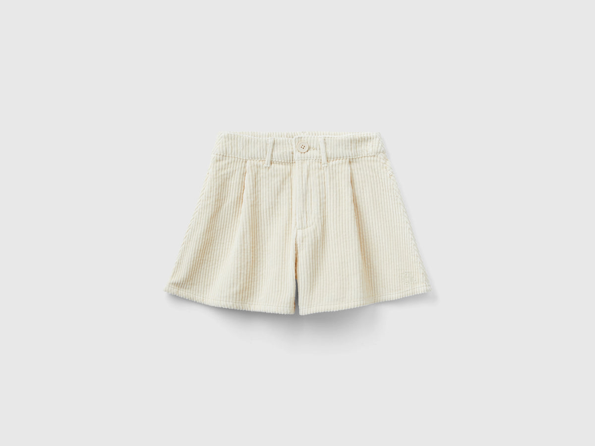 Bermudas em veludo canelado - ucb_image_FS