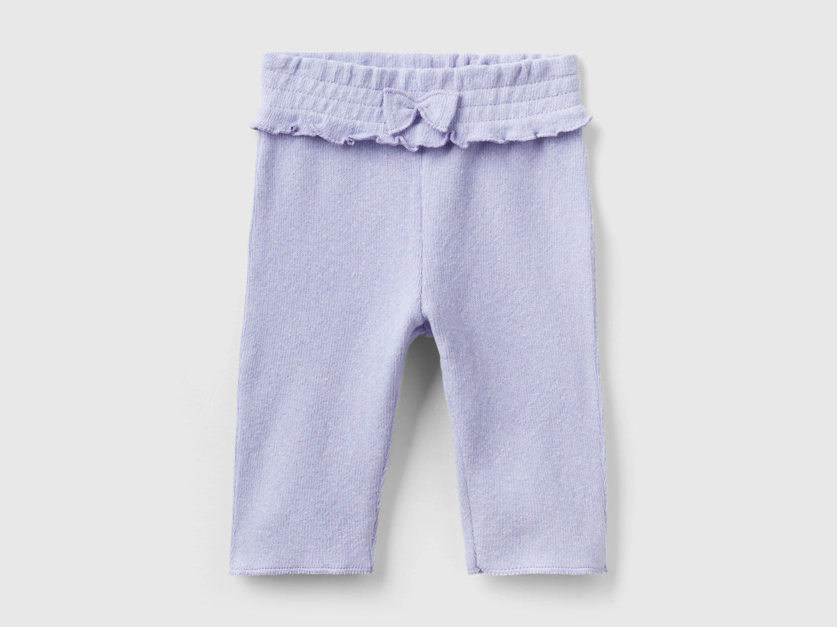 Calças skinny fit em mistura de algodão reciclado - ucb_image_FS