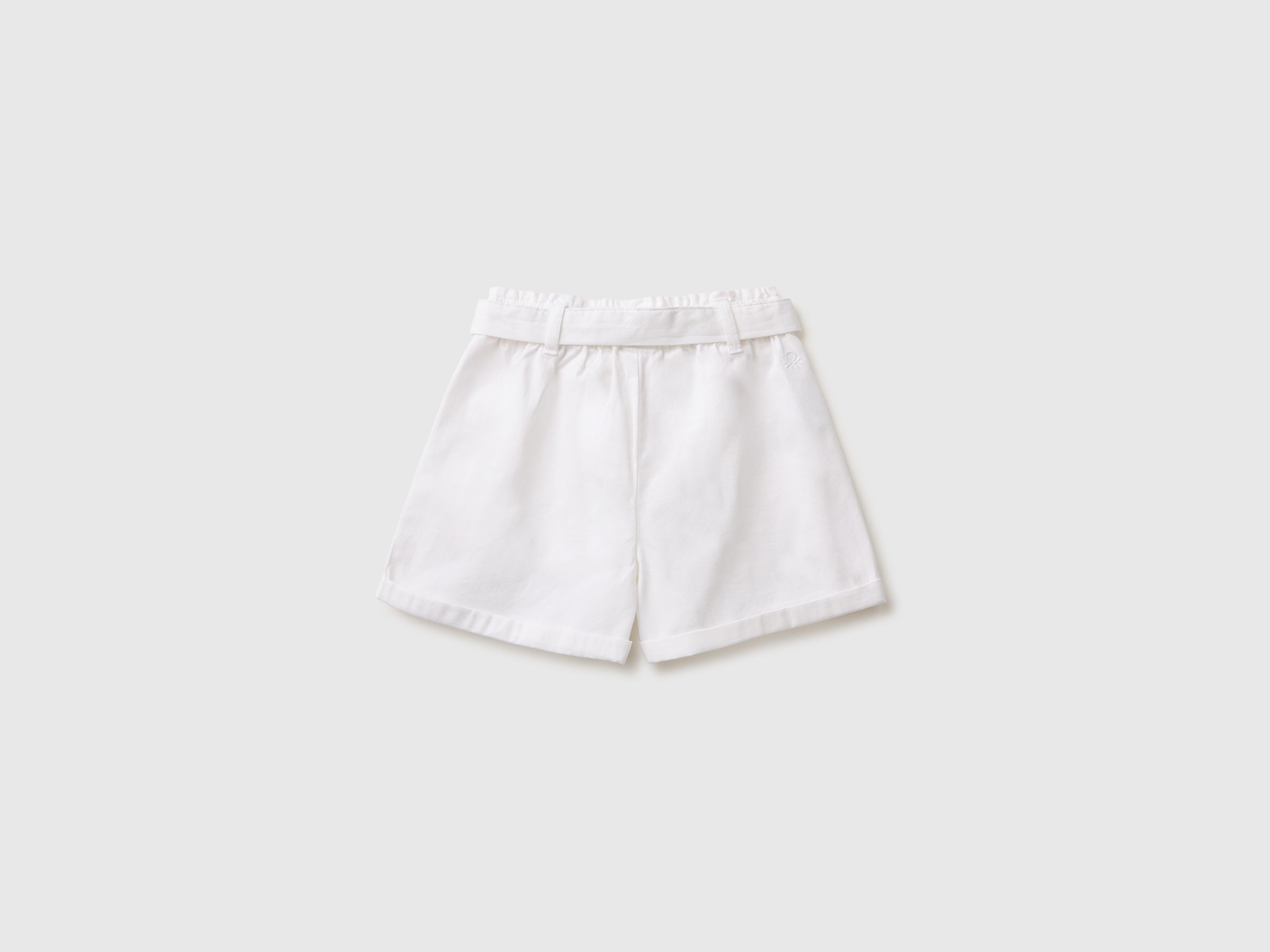 Shorts with cuffs - ucb_image_BS