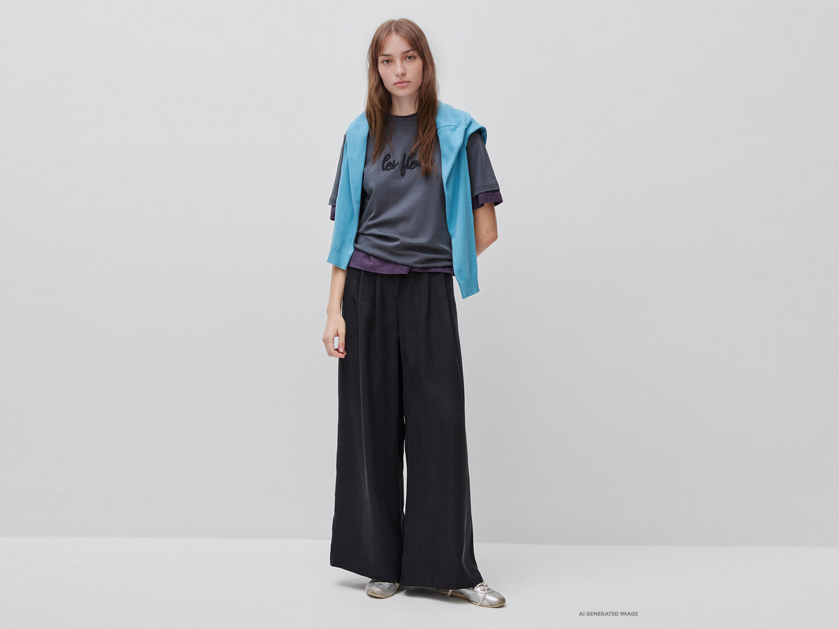 Wide-leg trousers in 100% lyocell