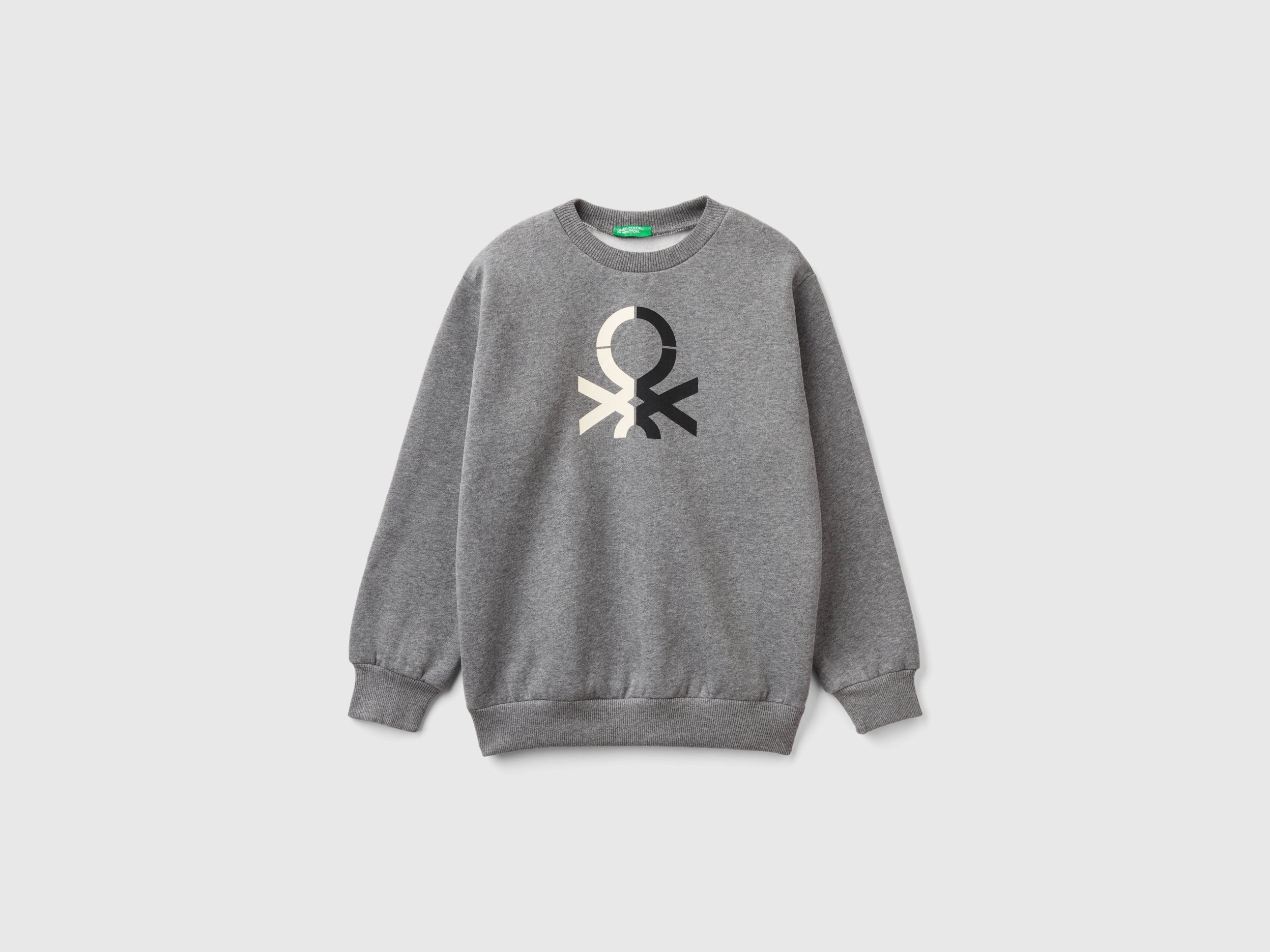 Sweat quente com logótipo - ucb_image_FS