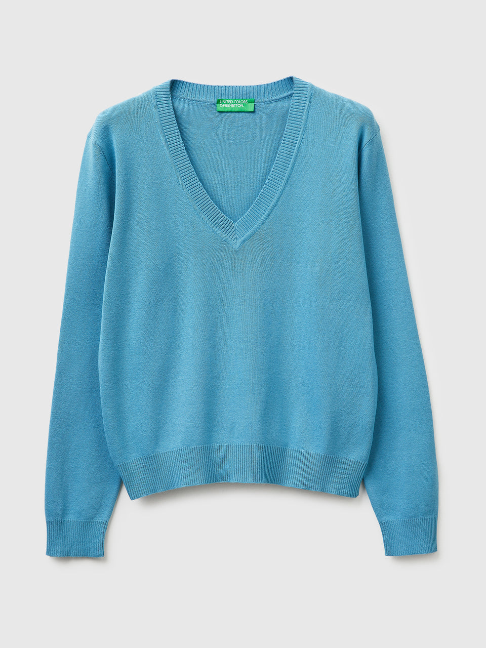 Powder blue V-neck sweater in cotton tricot - ucb_image_FS