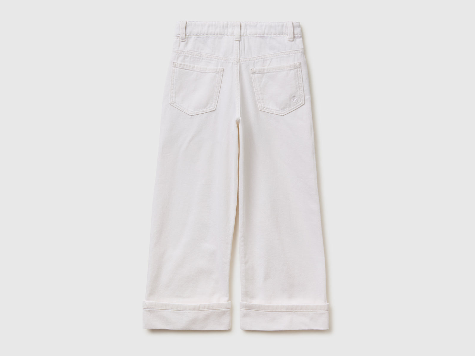 Wide-fit trousers with cuffs - ucb_image_BS