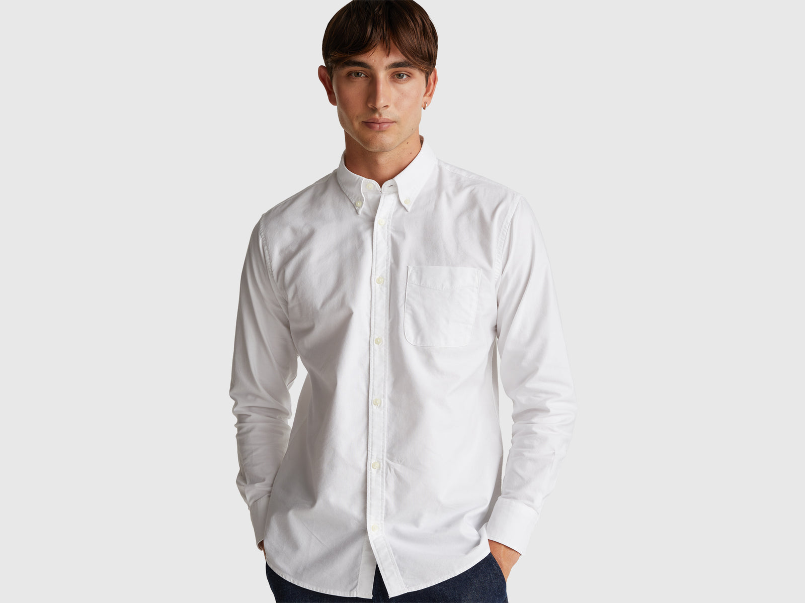 Camisa branca regular fit button down - ucb_image_F