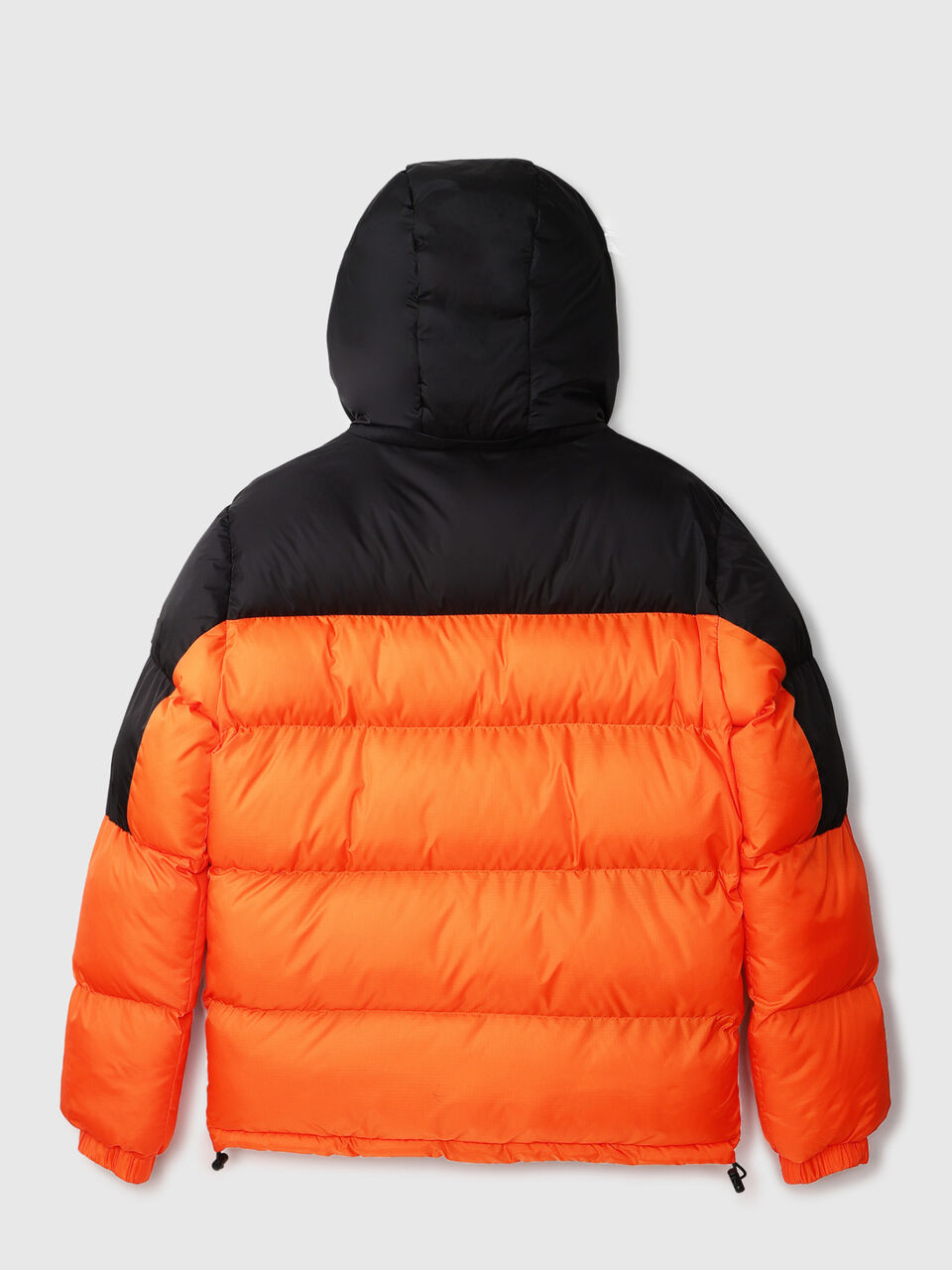 CONTRAST PANEL HEAVY PUFFER JACKET image number 2