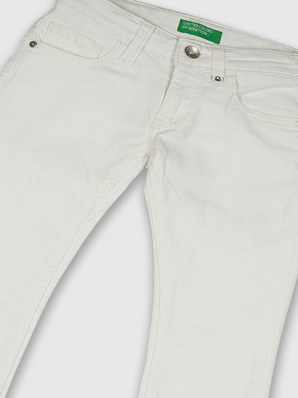 Basic White Denim image number null