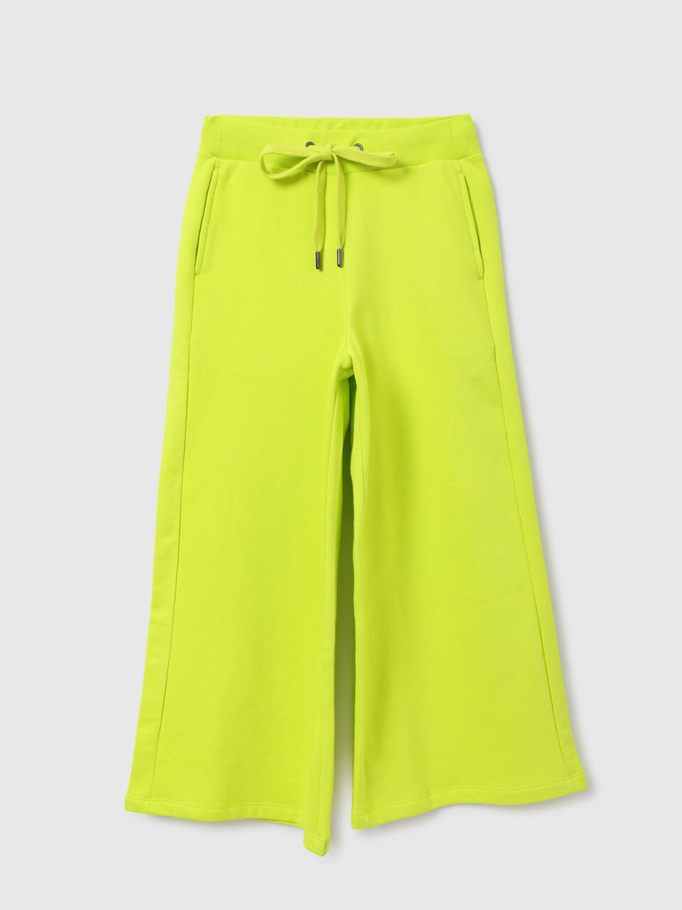 BASIC CROP LENGTH SOLID JOGGER image number 1