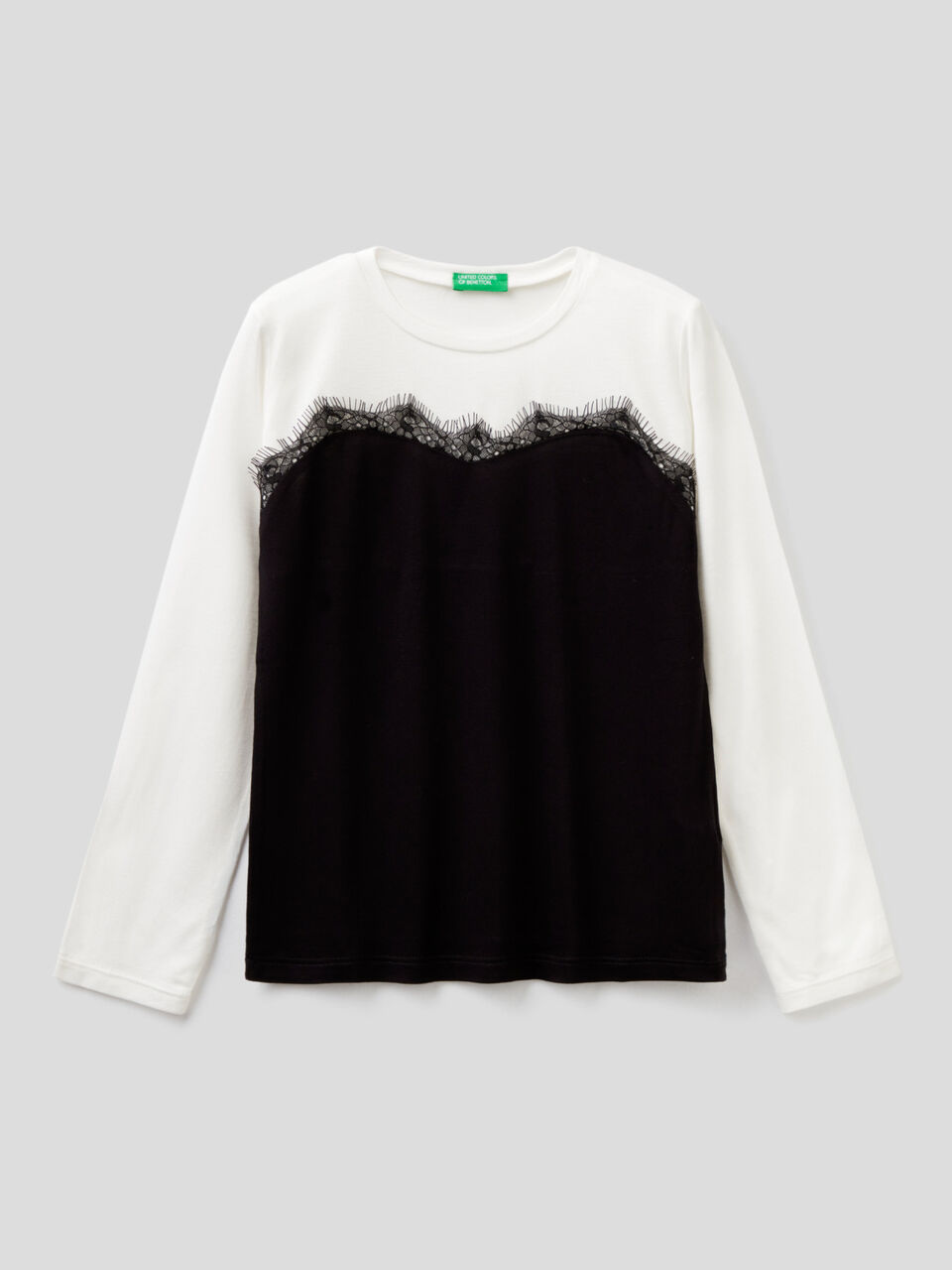 T-shirt in viscose with lace image number 1