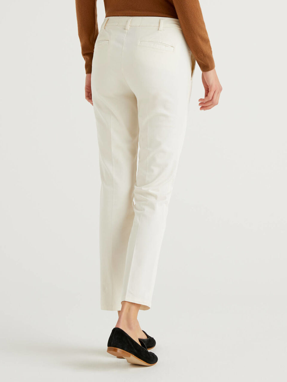 cream colour chinos combination