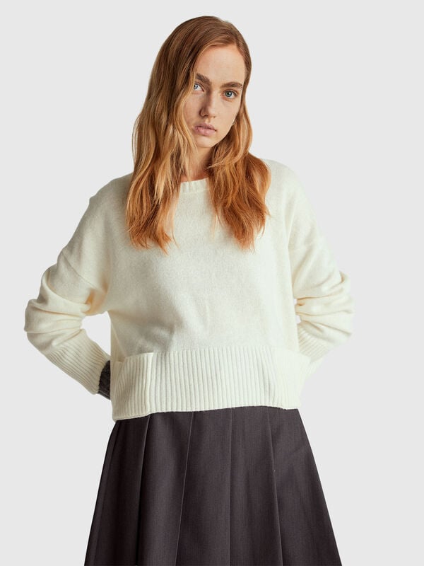 Sweater in wool and viscose blend Women