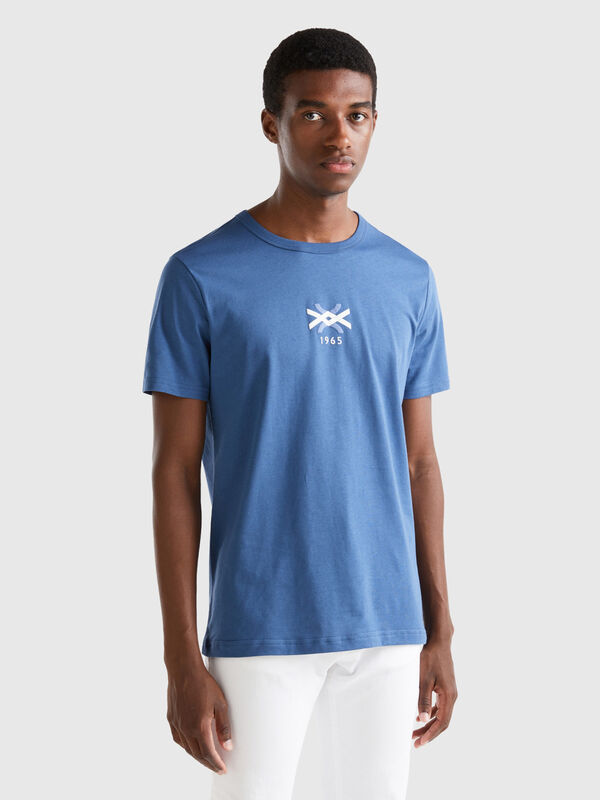 Air force blue t-shirt in organic cotton with logo print