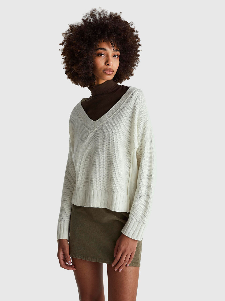 V NECK SWEATER L/S Women image number null