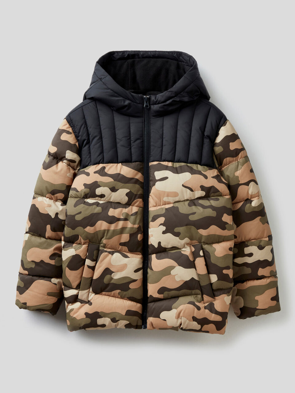 Camouflage pattern puffer jacket image number 1