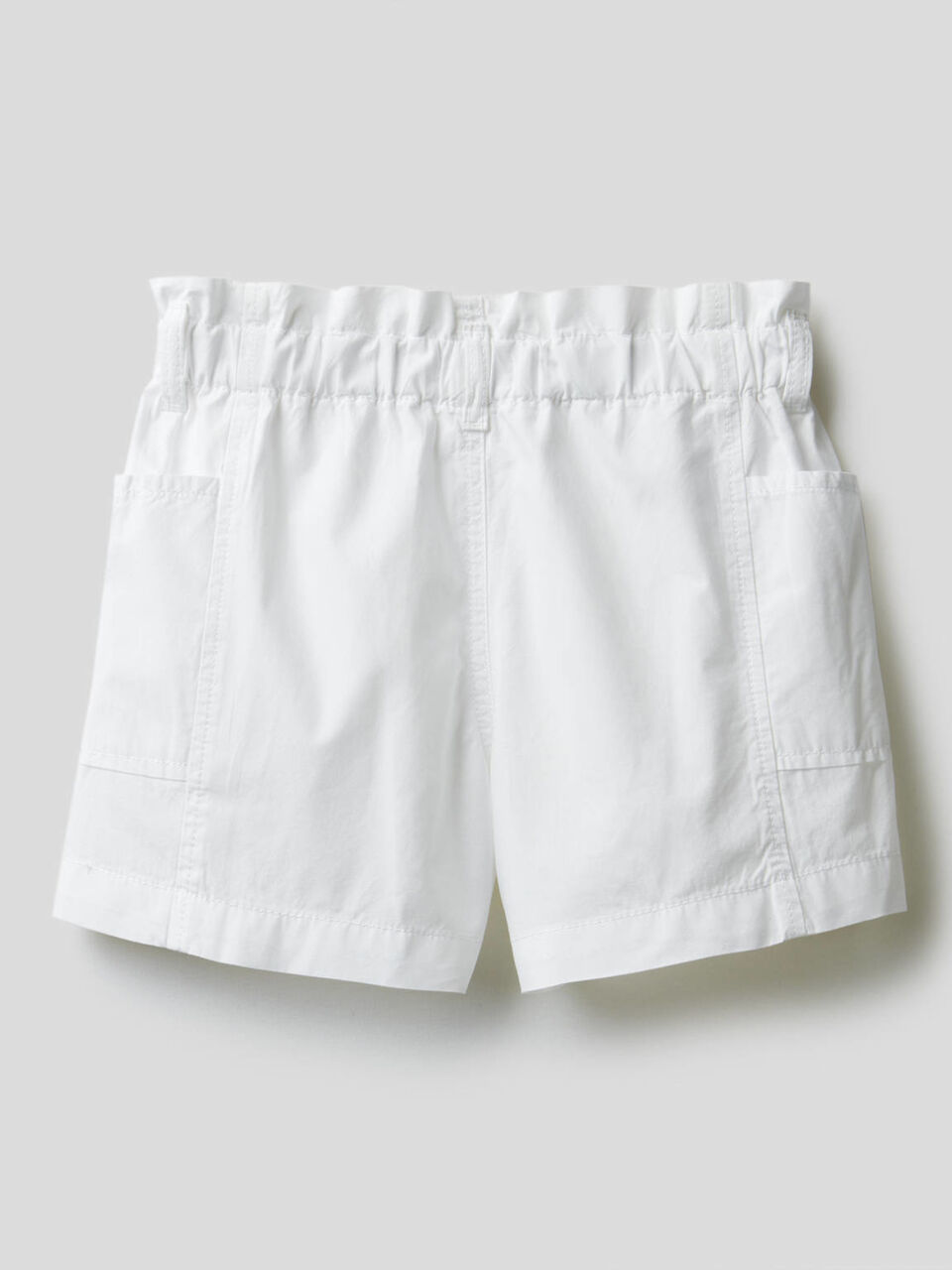 Paper bag shorts in 100% cotton image number 2