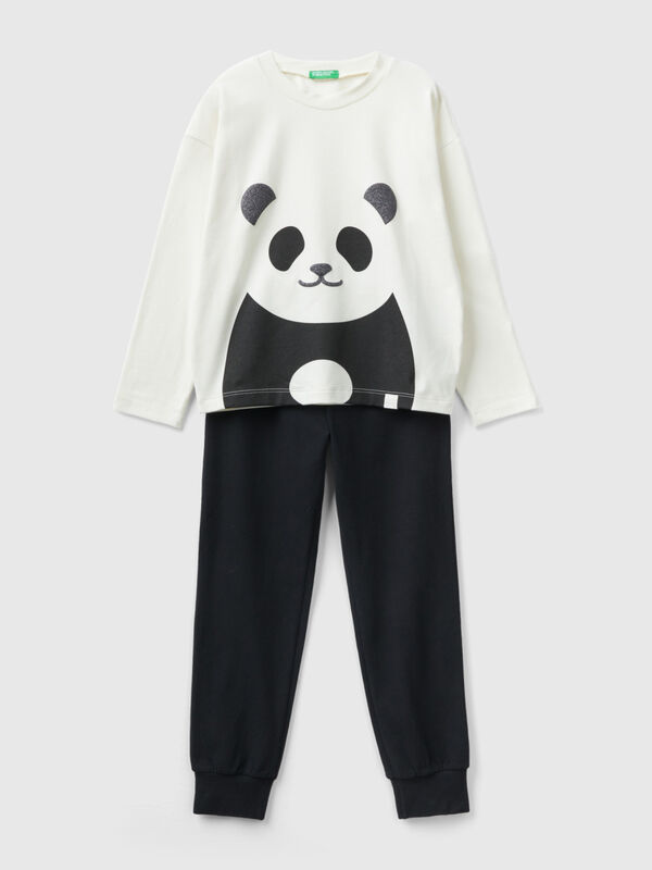 Pyjamas with glittery panda print