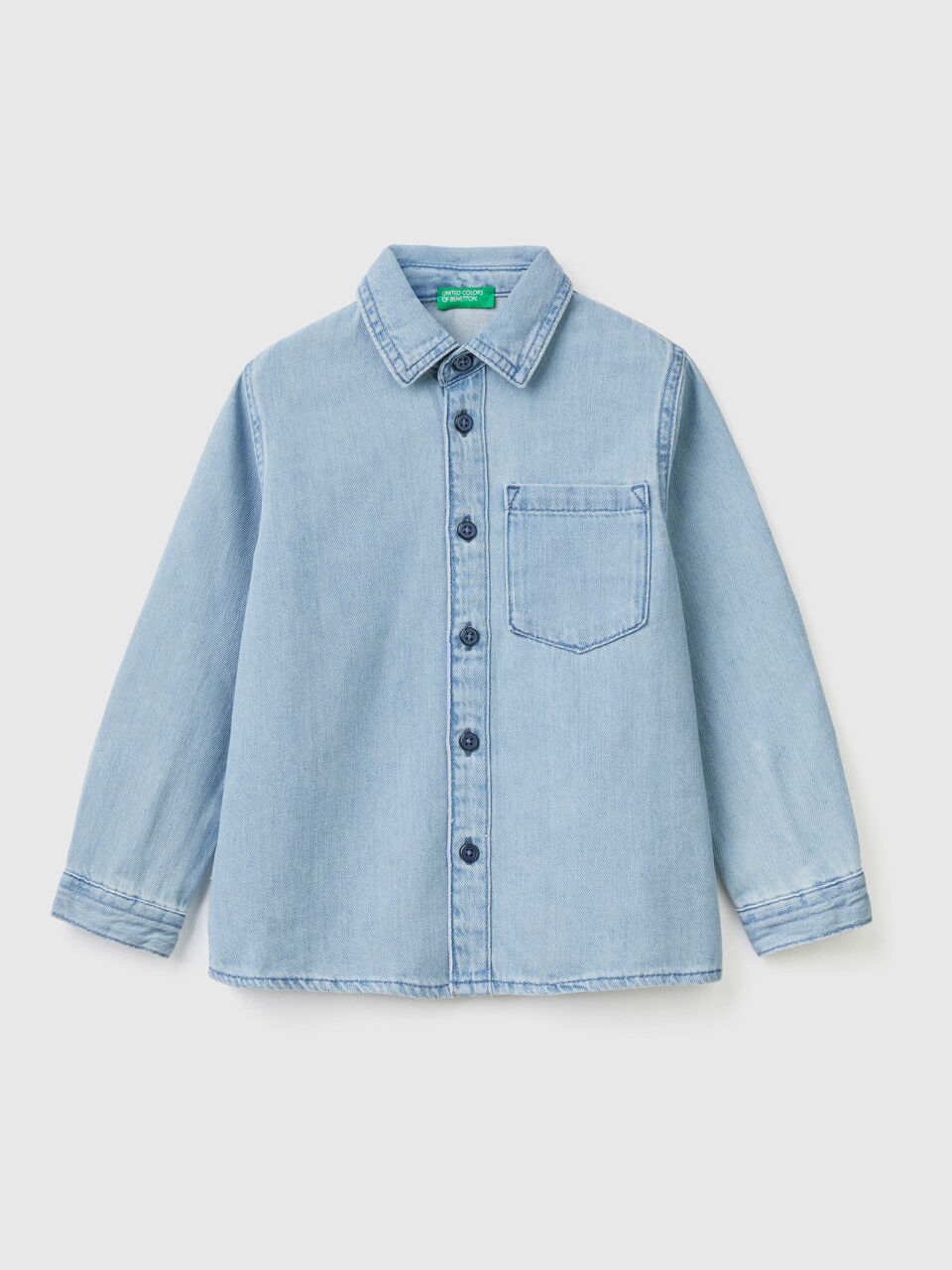 Denim shirt with breast pocket