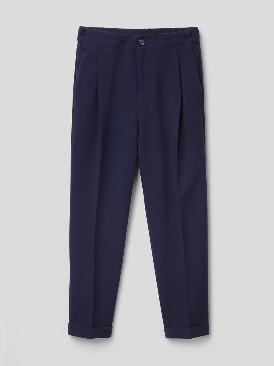 Trousers with centered crease image number null