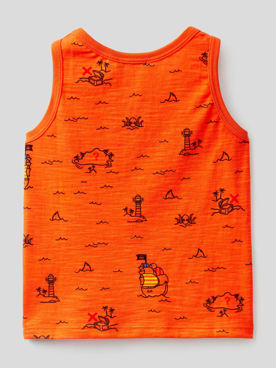 Tank top with treasure island print image number null