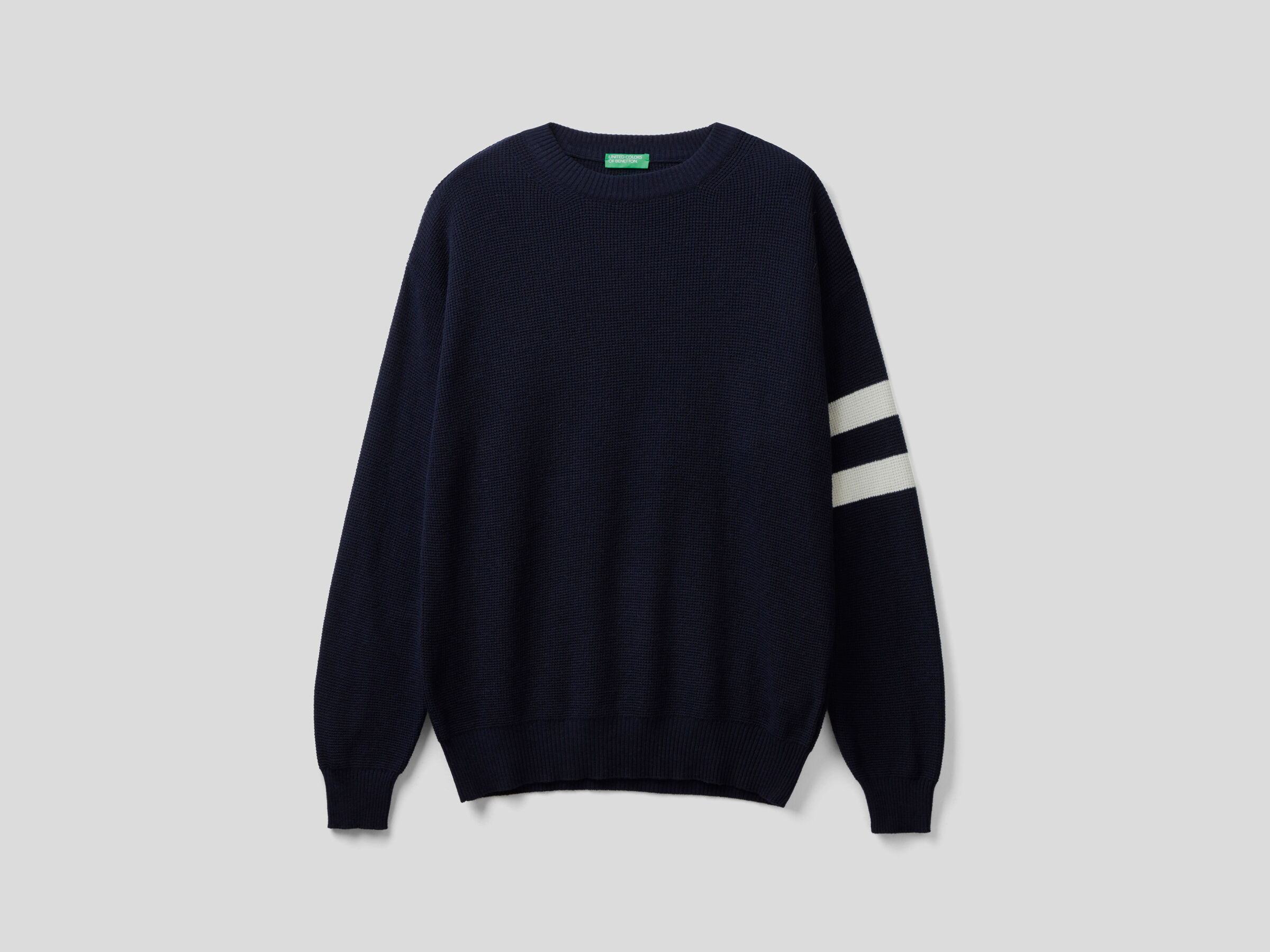Sweater in cashmere and wool blend image number 4