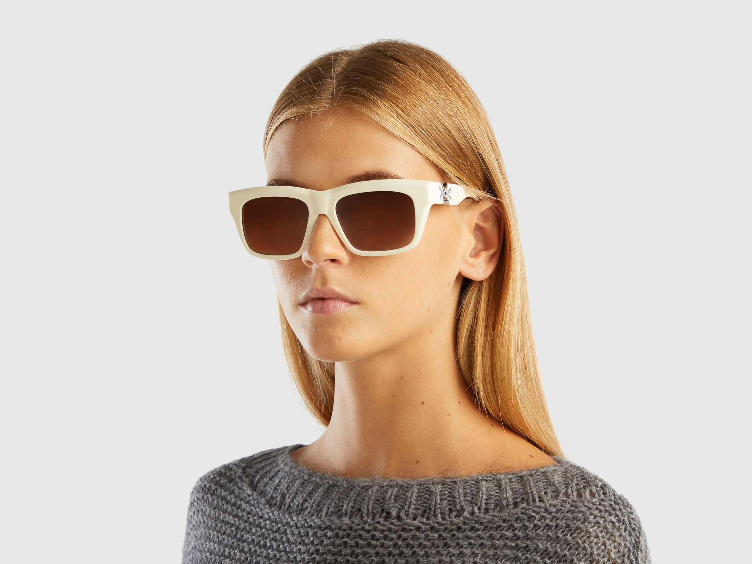 White sunglasses White Benetton