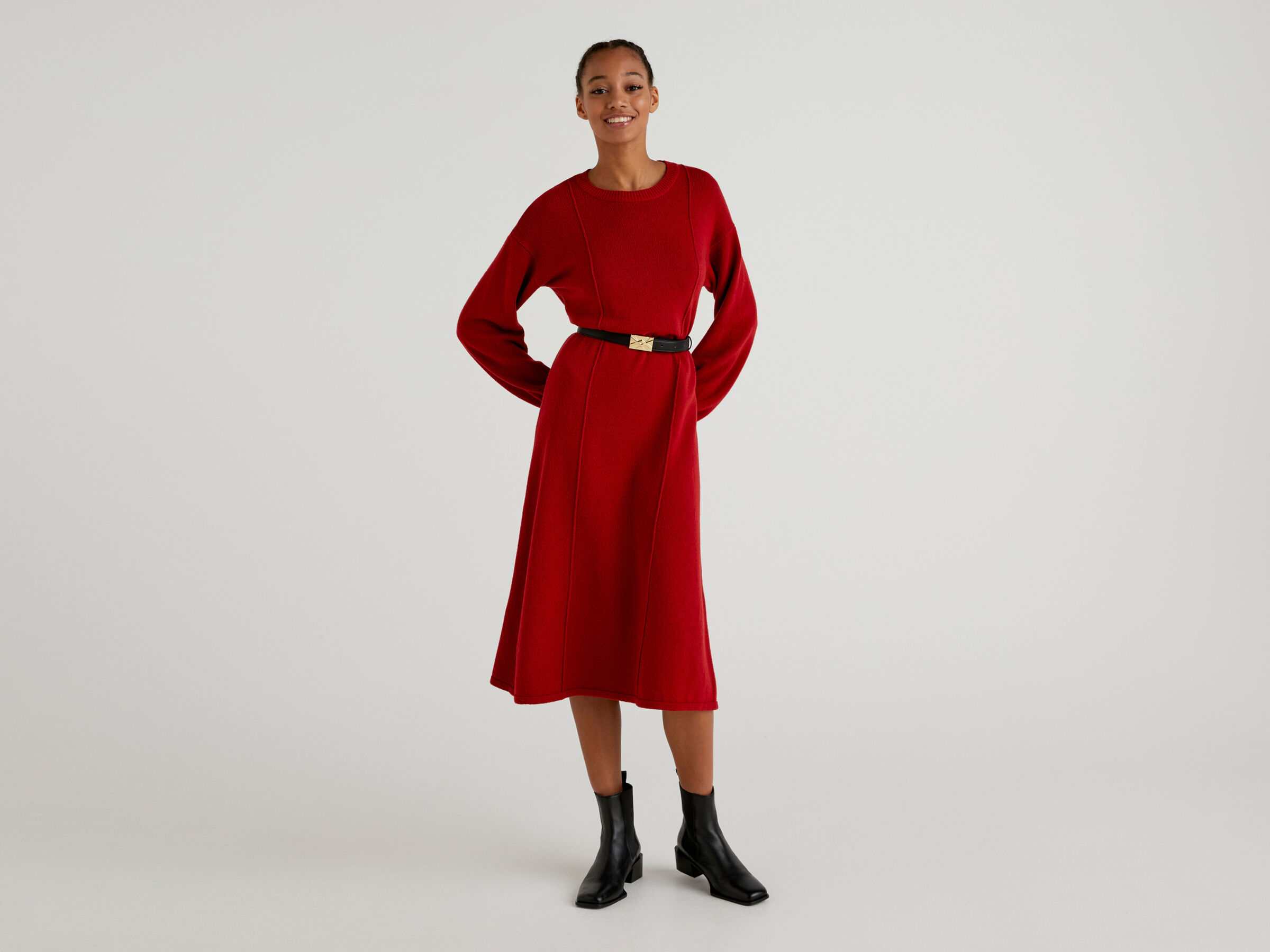 Midi knit dress in wool blend image number 3