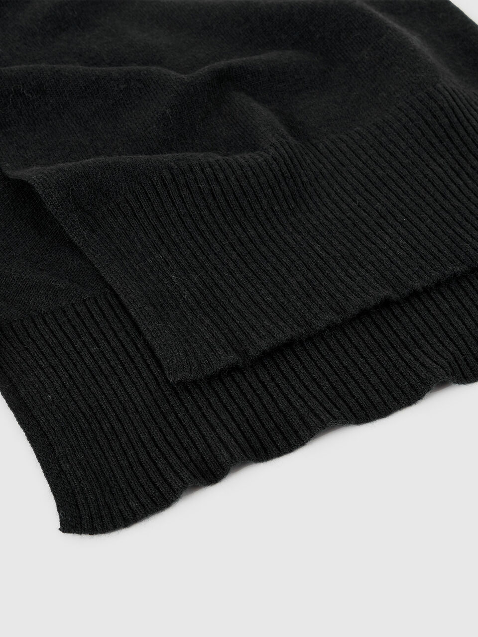 KNITTED SCARF Women image number null