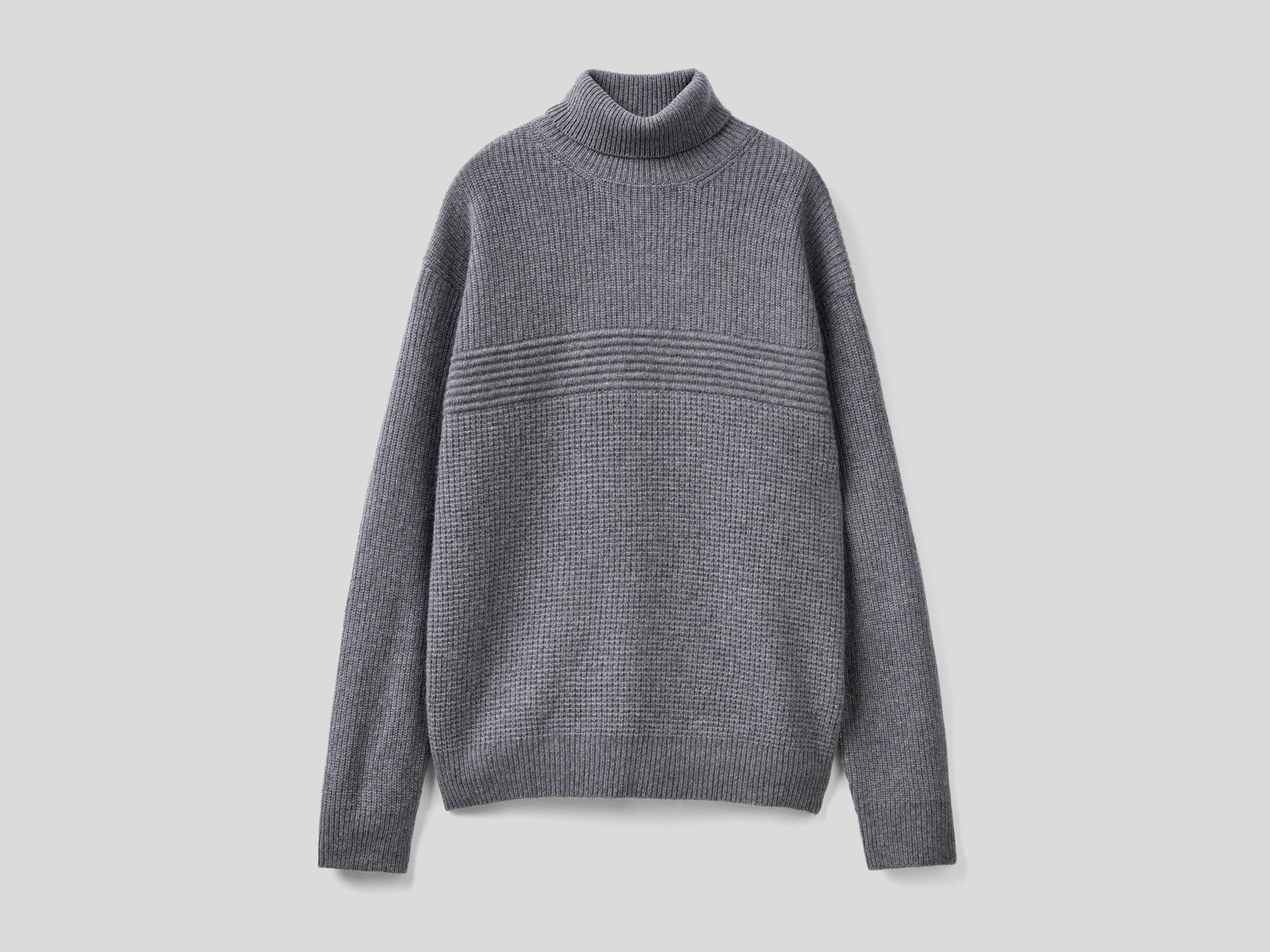 Wool blend turtleneck image number 4