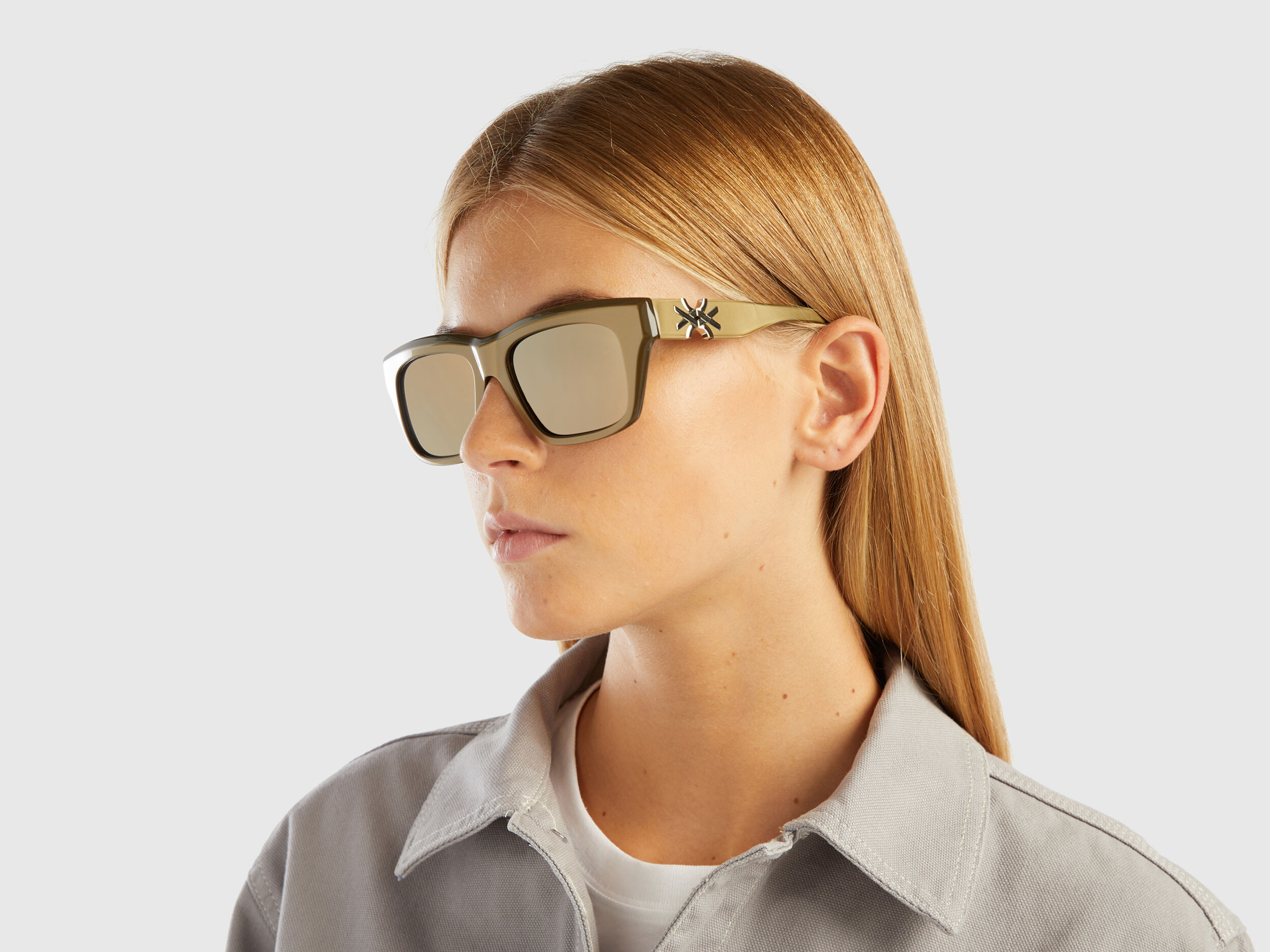 Gold sunglasses top