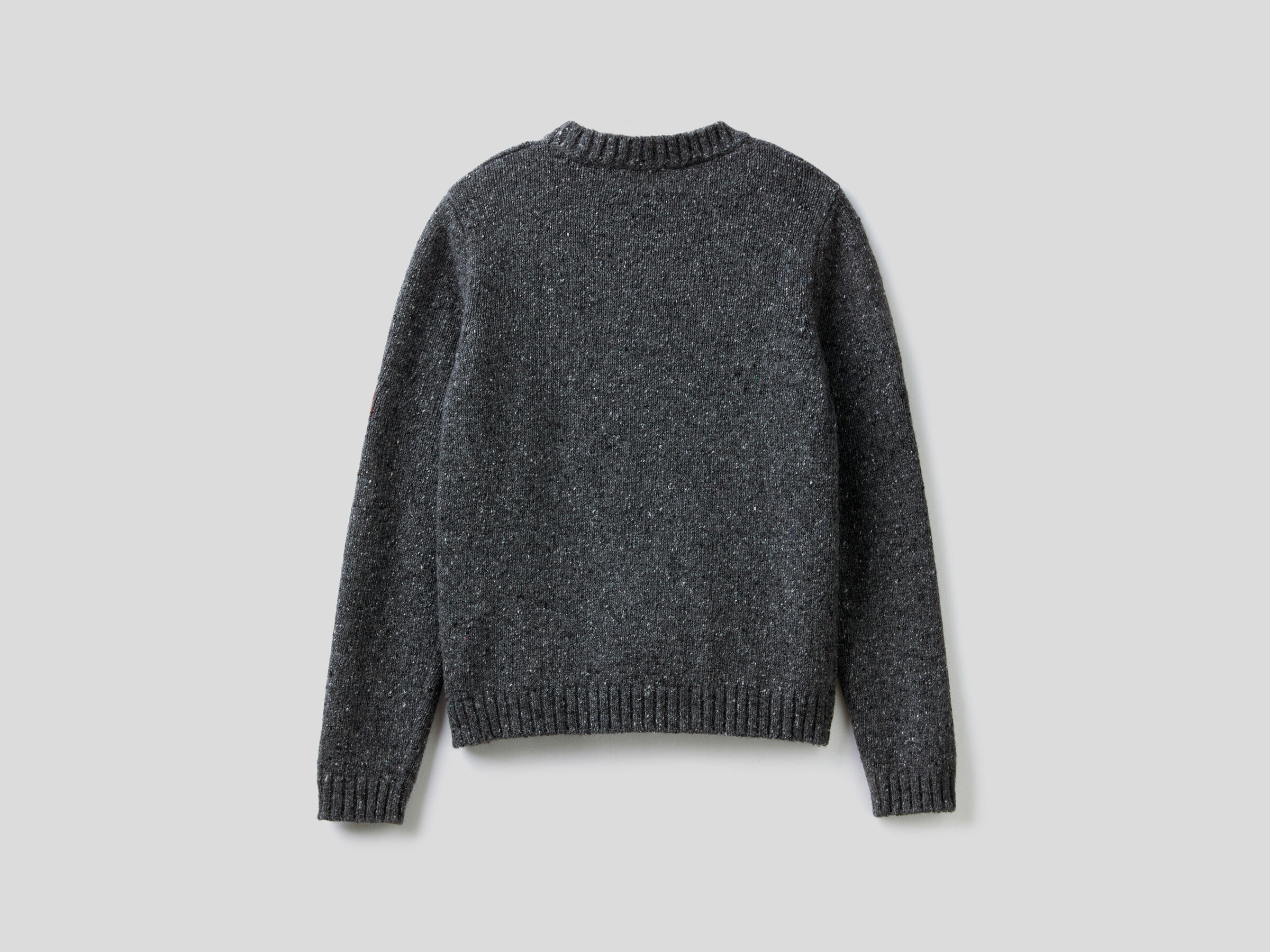 JCCxUCB sweater with hearts image number 6