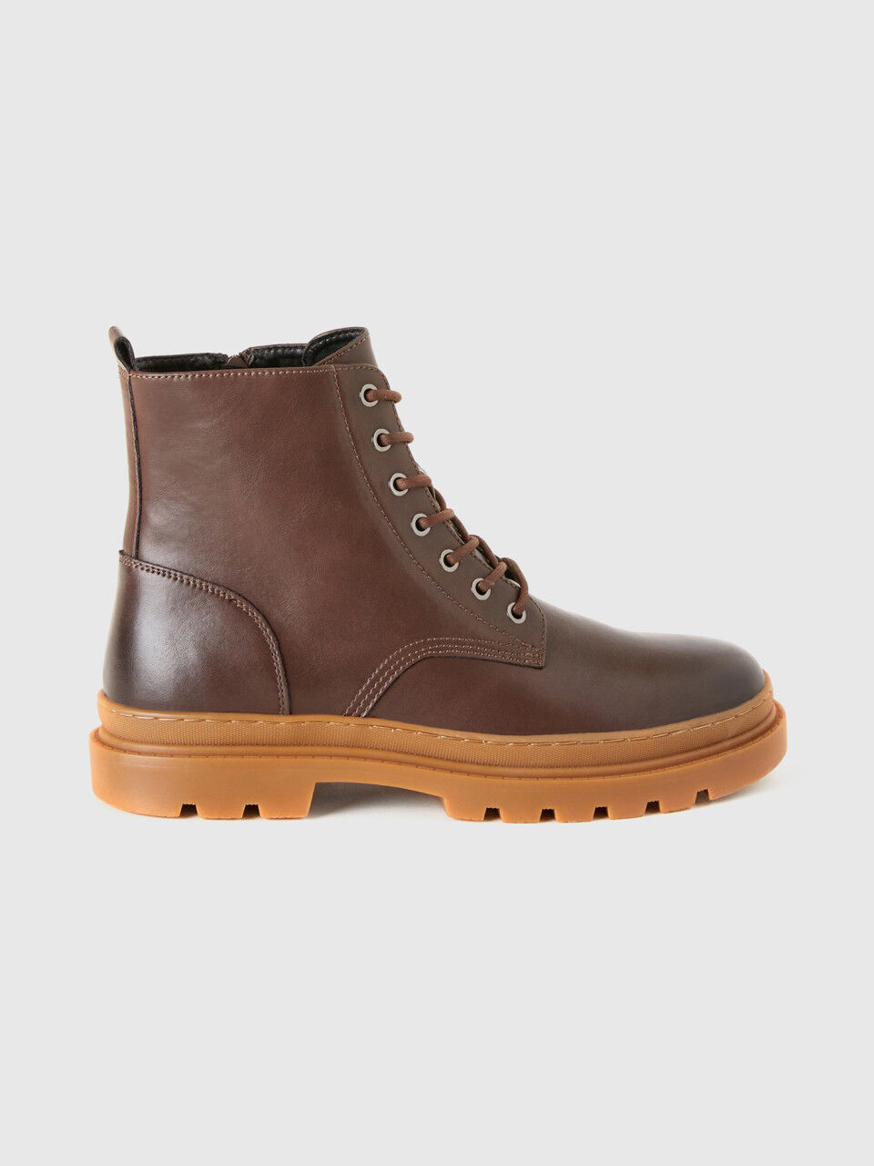 Low boots mens 2025