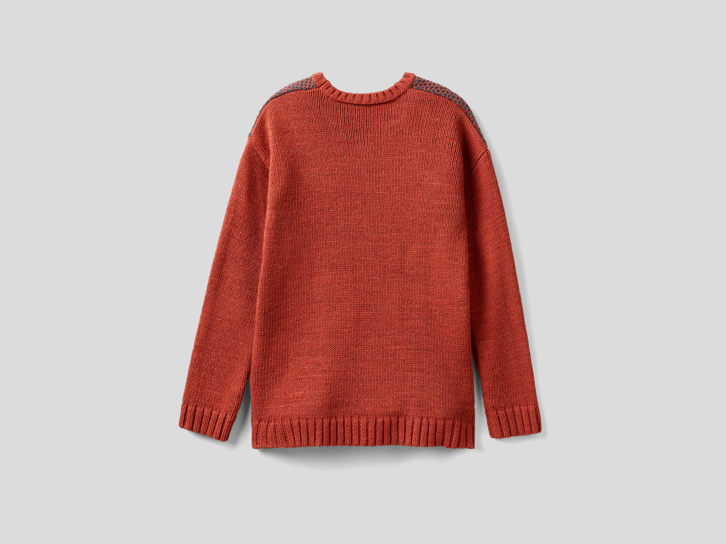 Crew neck mesh sweater image number 2