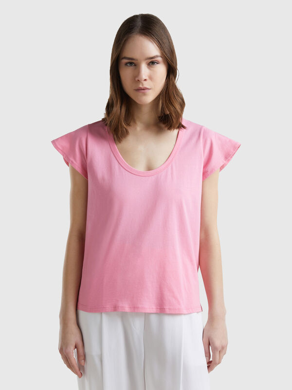 T-shirt with wide neck Women