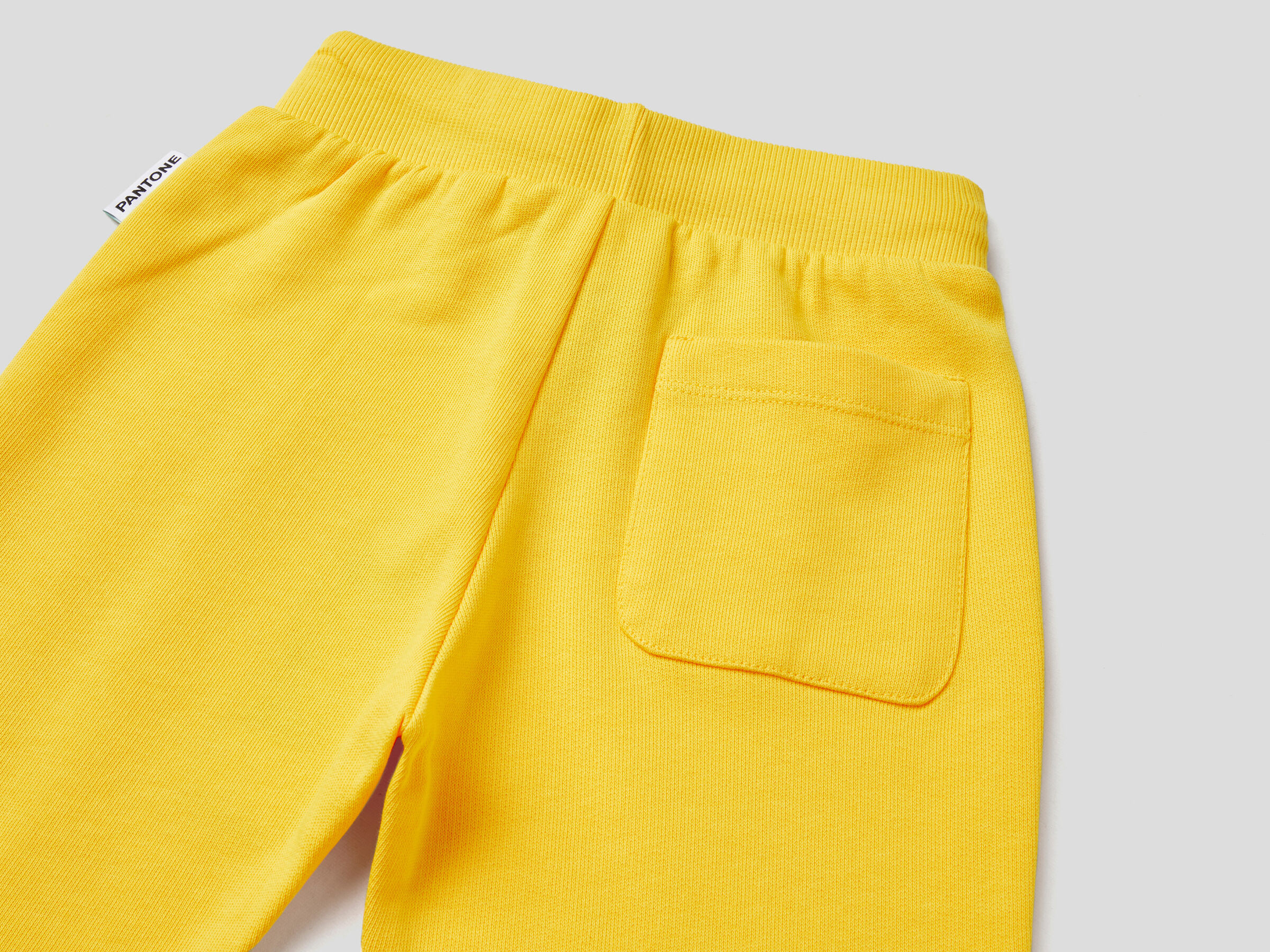 BenettonxPantone™ sweatpants image number 2
