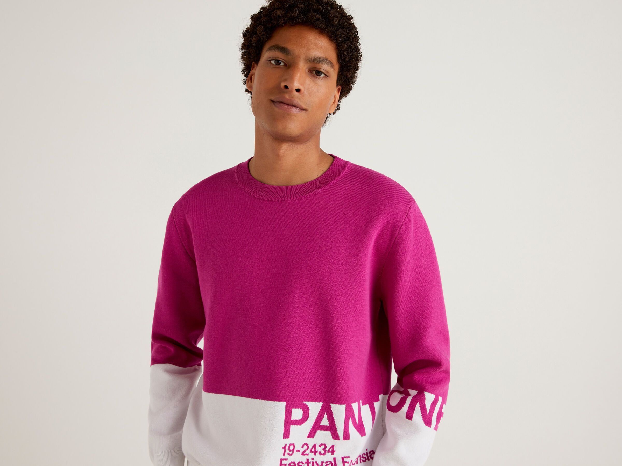 BenettonxPantone™ color block sweater image number 4