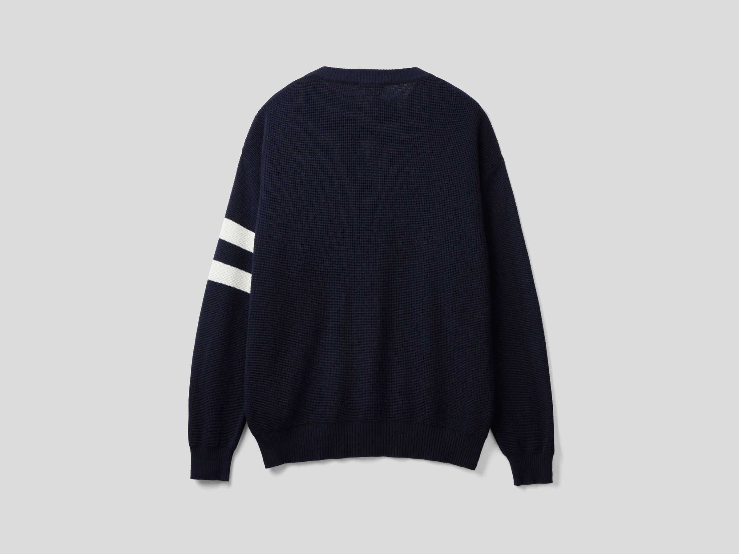 Sweater in cashmere and wool blend image number 5