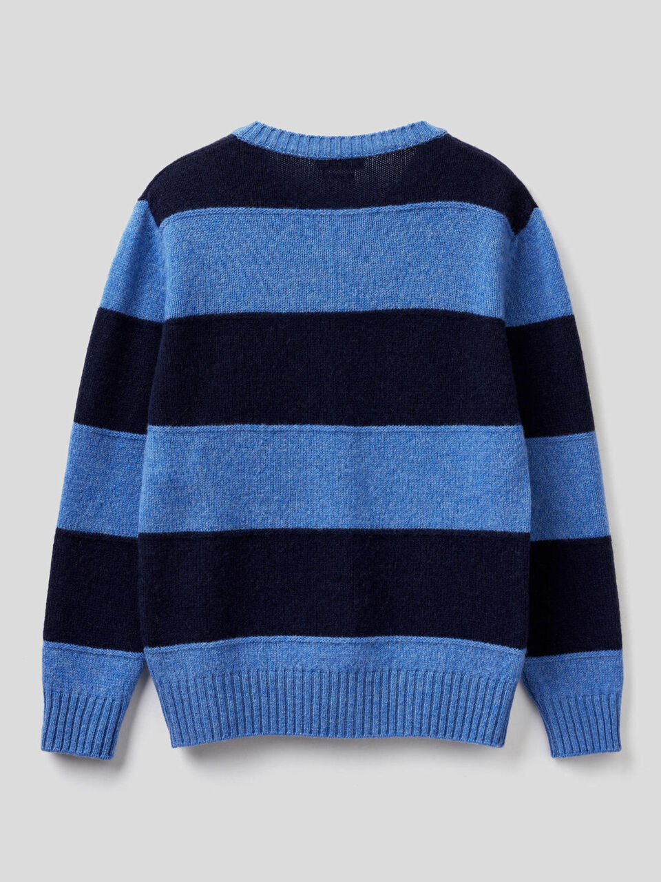 Cardigan in pure Shetland wool image number 2