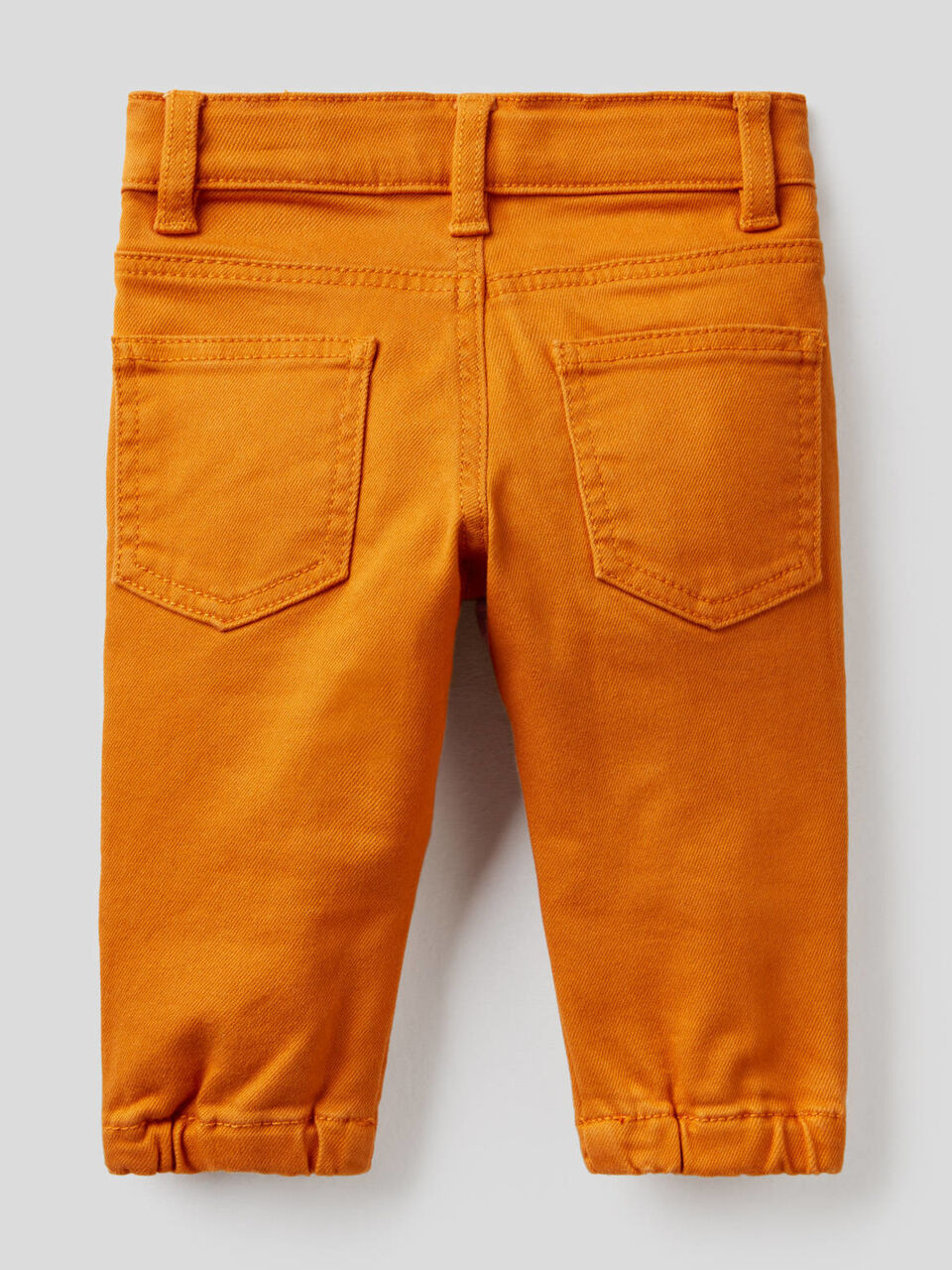 Trousers with character print image number 2