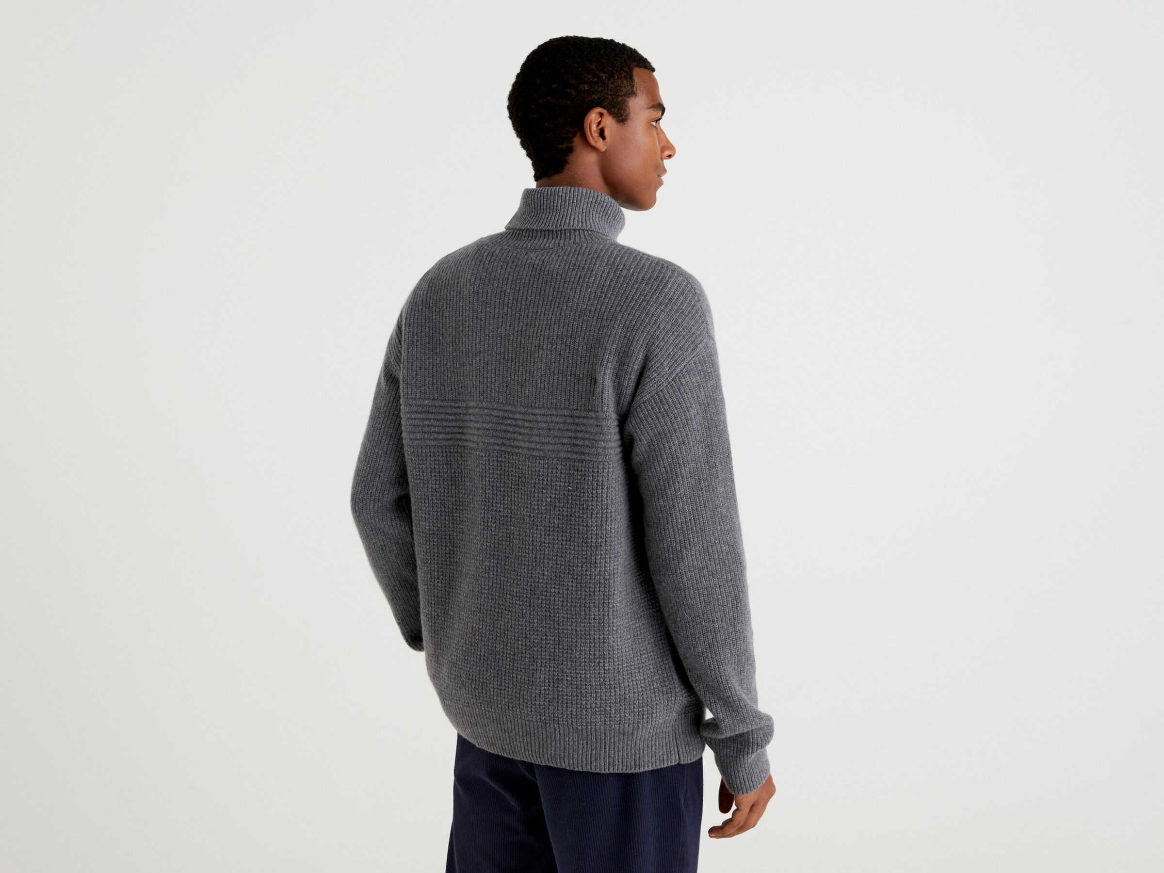 Wool blend turtleneck image number 2