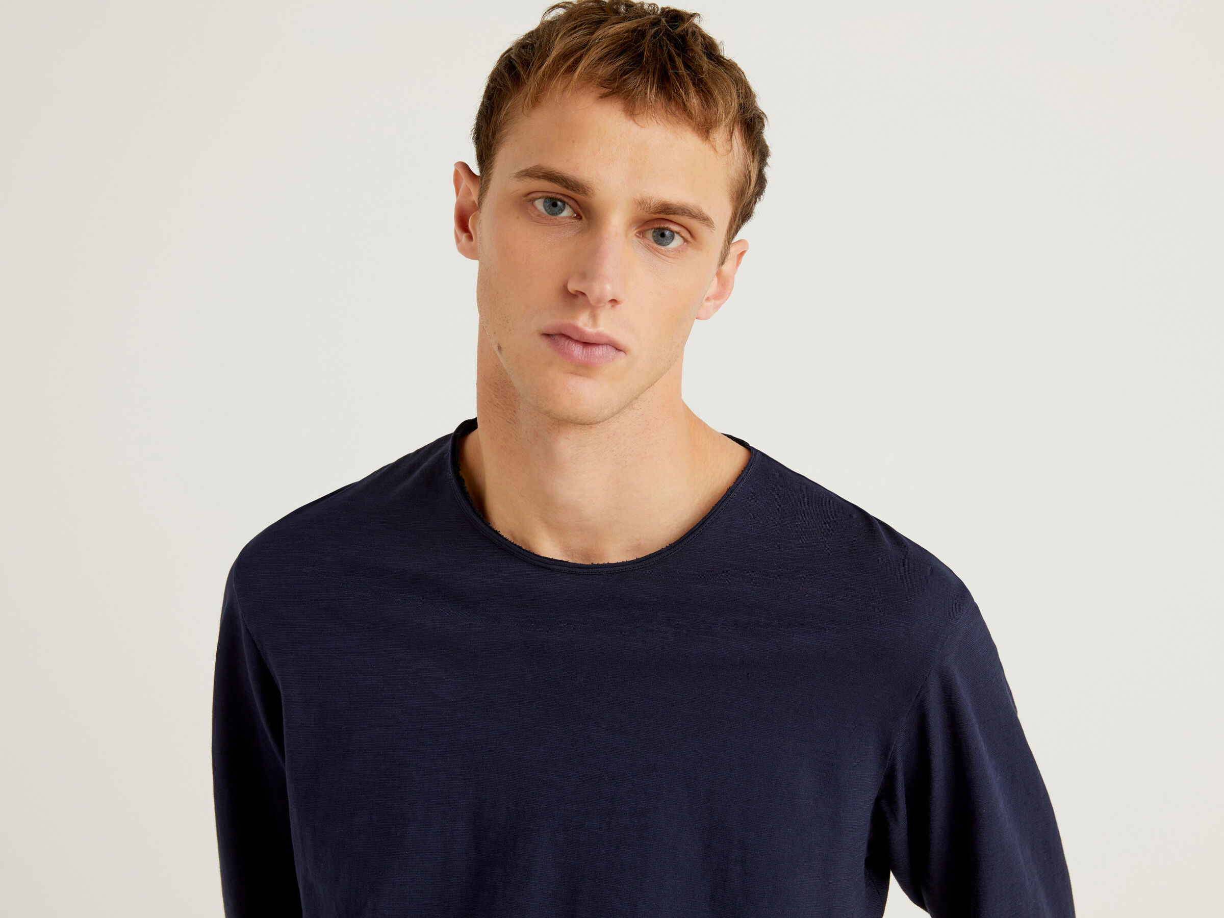 Long sleeve t-shirt in 100% cotton image number 3
