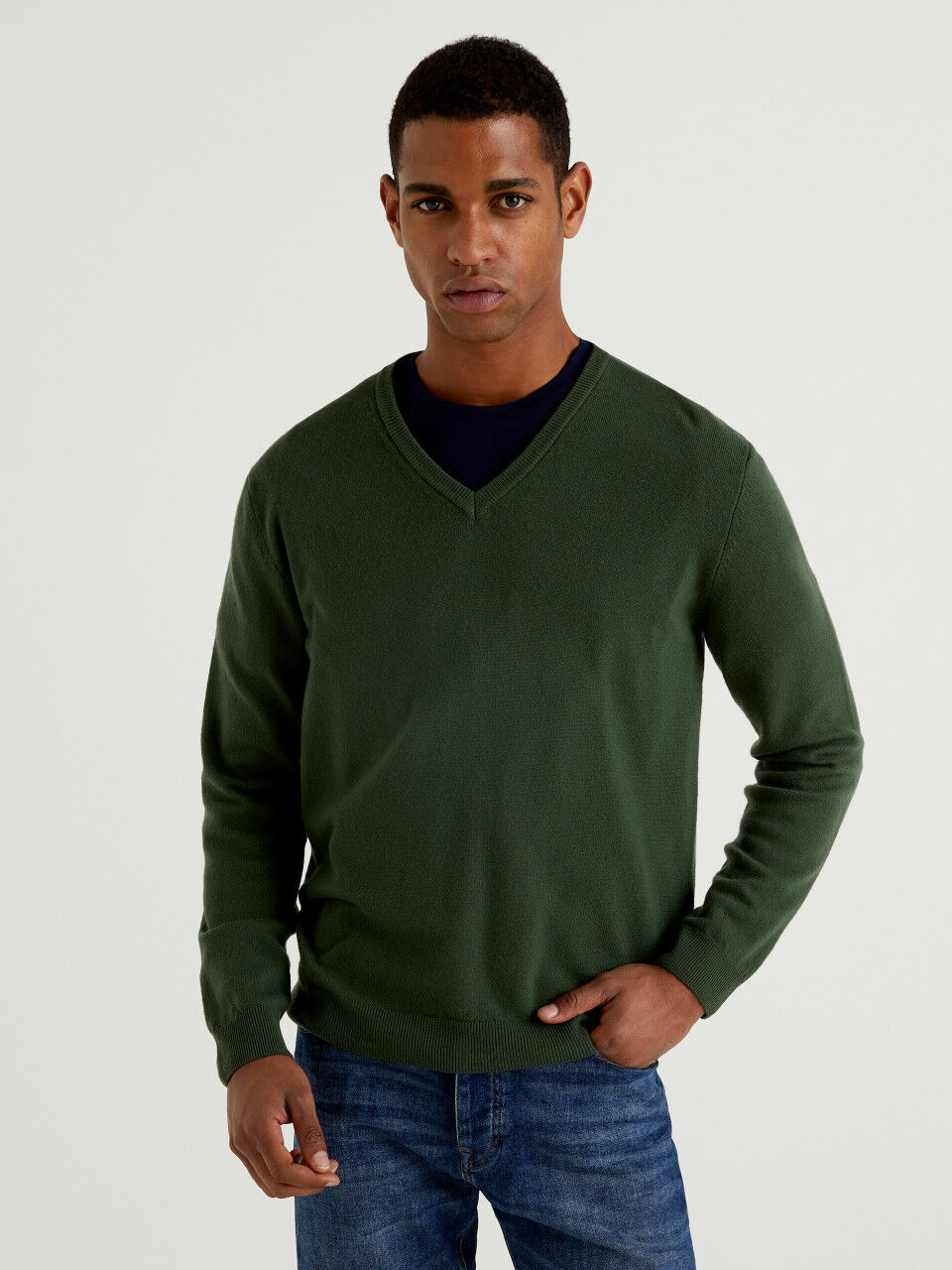 Woolen v neck jumper mens clearance