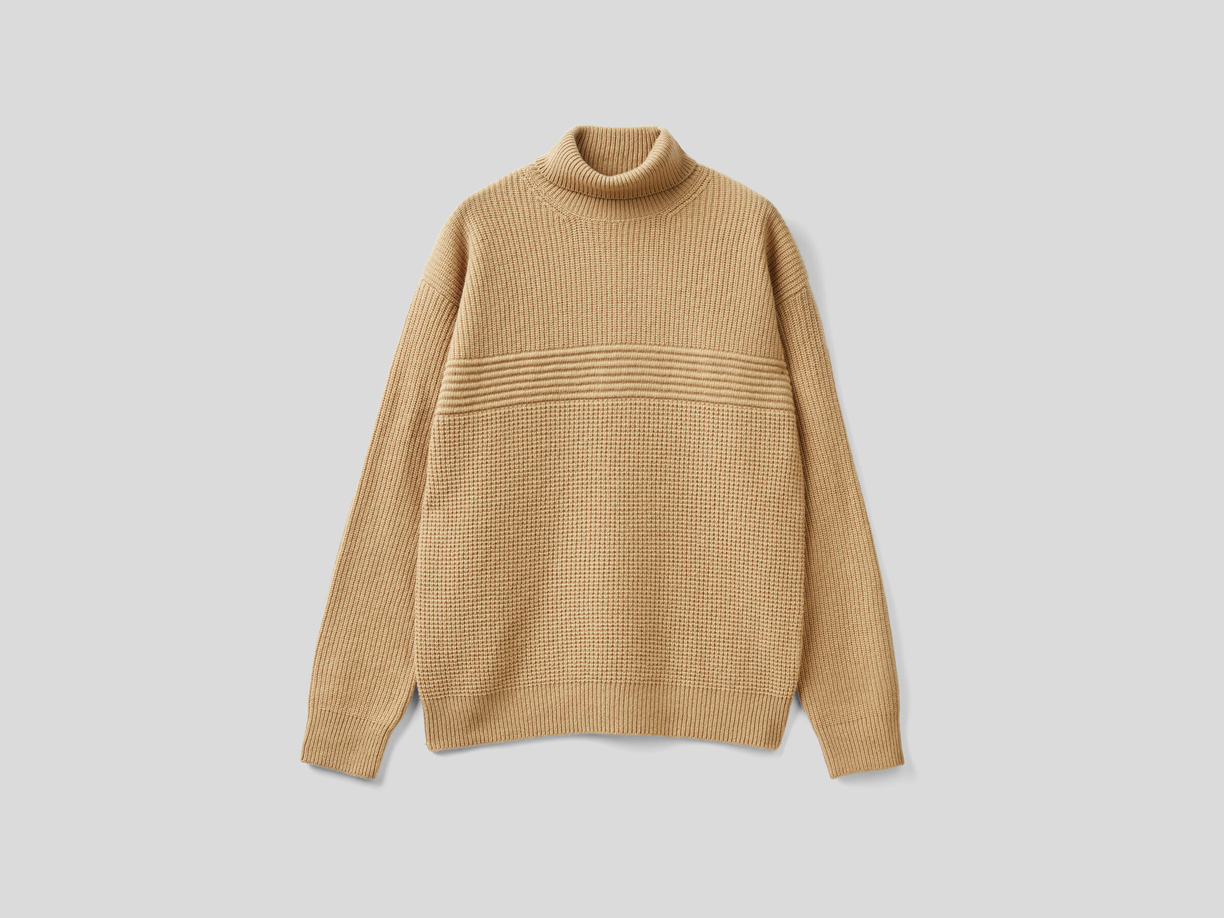 Wool blend turtleneck image number 4