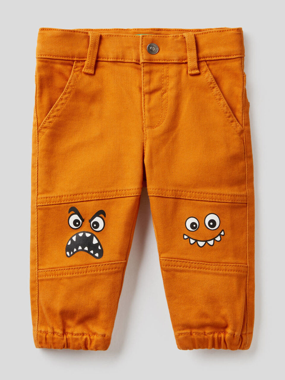 Trousers with character print image number 1